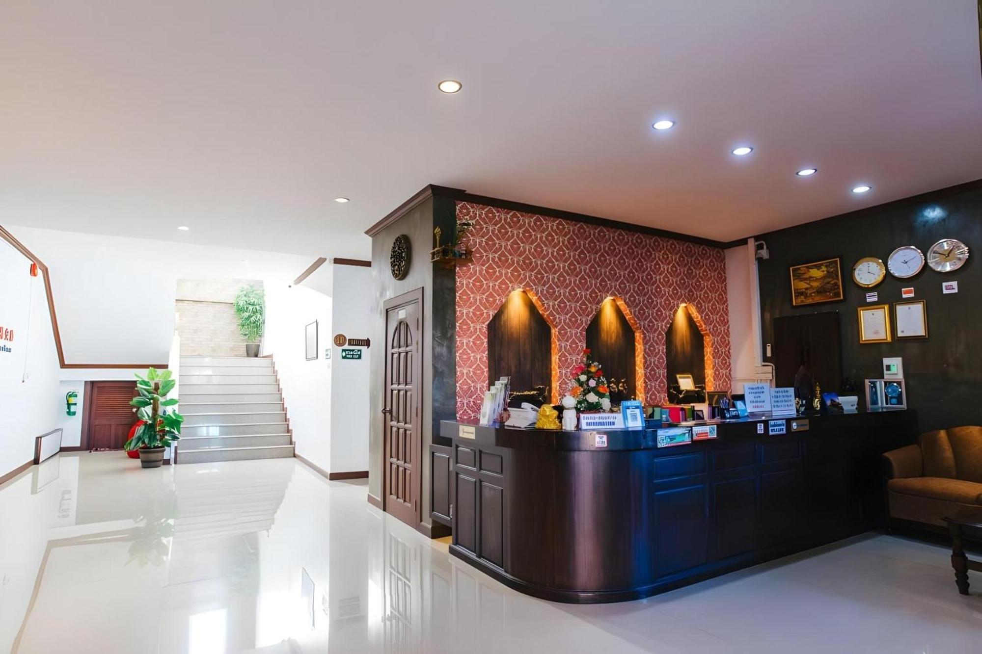 Capital O 727 Be One Resort Chiang Rai Exterior foto