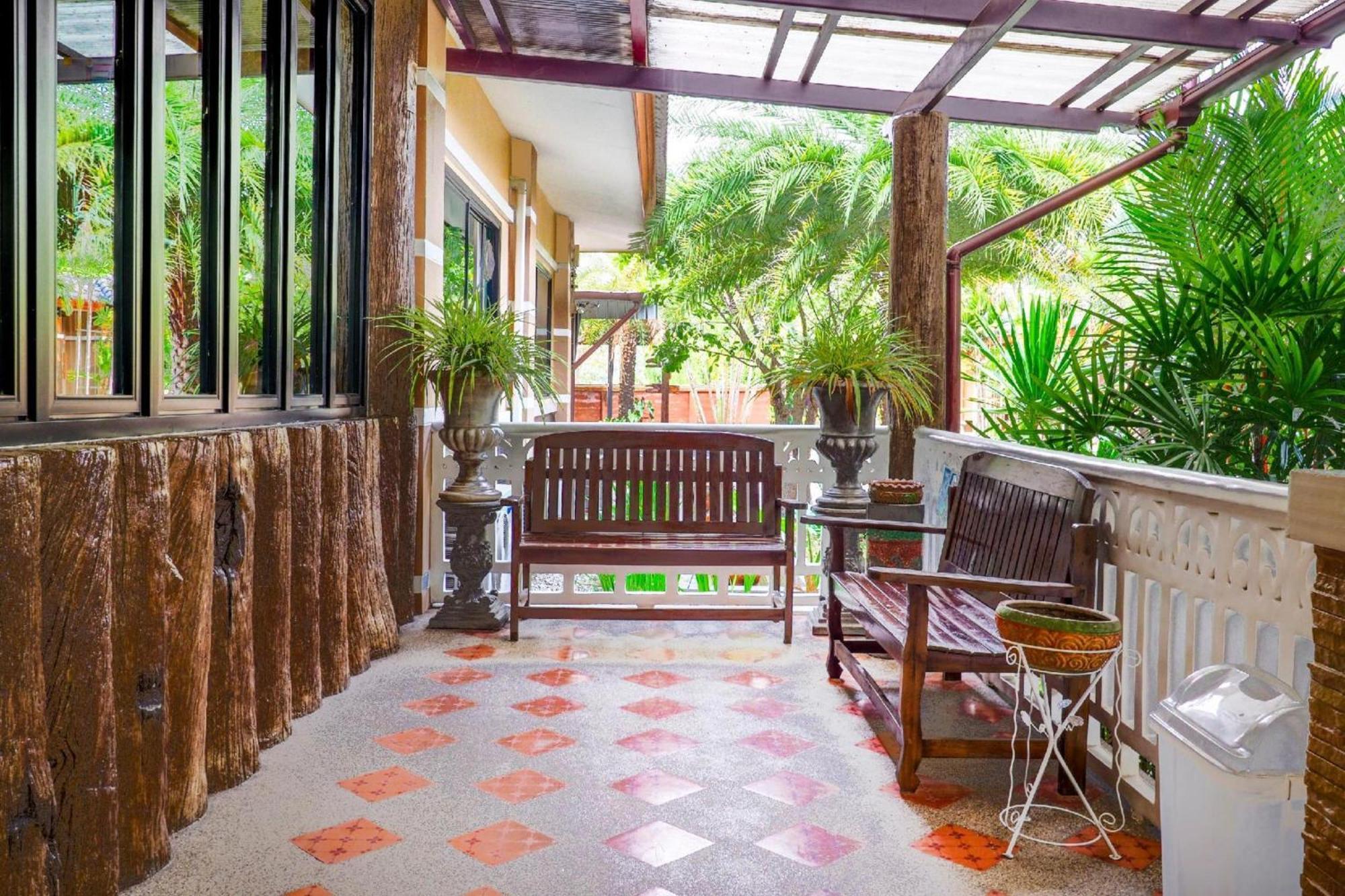 Capital O 727 Be One Resort Chiang Rai Exterior foto