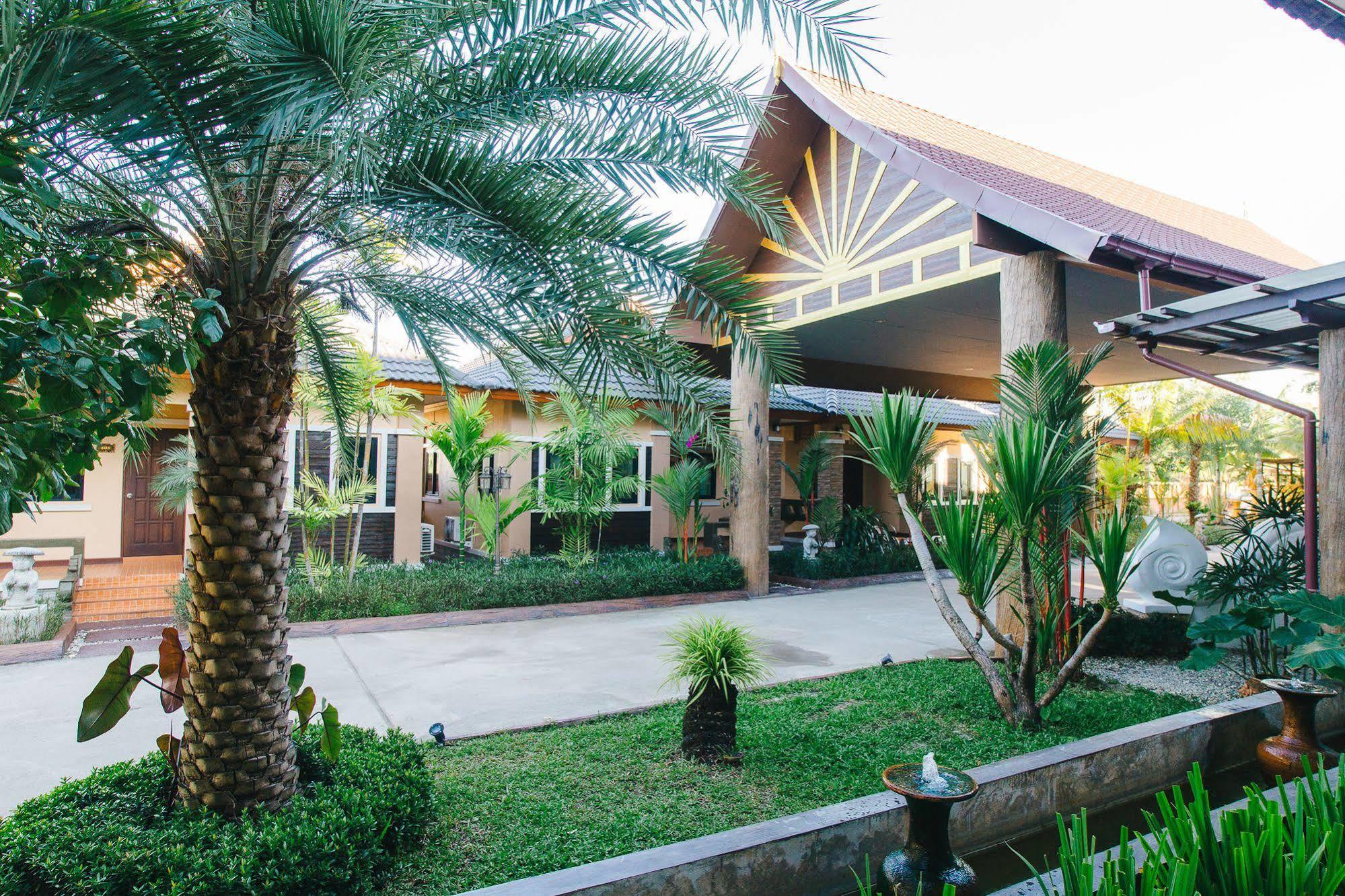 Capital O 727 Be One Resort Chiang Rai Exterior foto